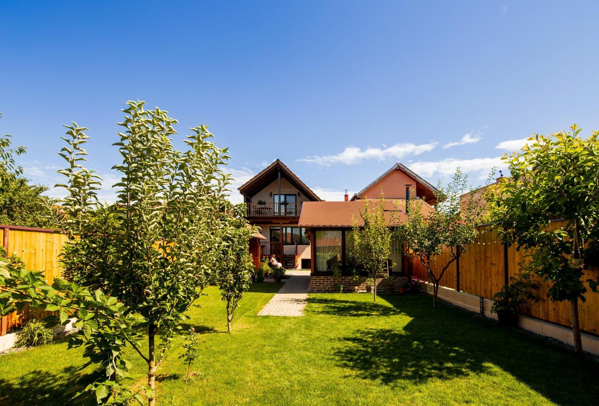 Отель Casa Renium Сибиу Экстерьер фото